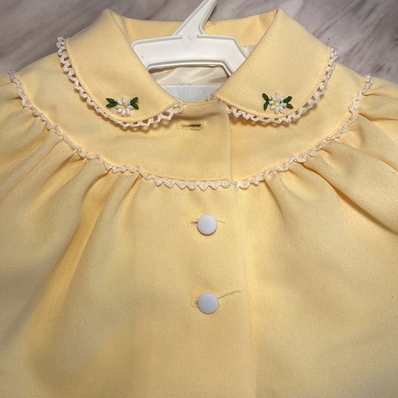 Vintage Beautiful Yellow Outerworks Coat and Hat- Satin lined. Soooo adorable - Picture 2 of 10